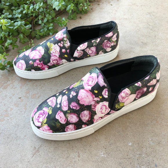 Schutz Rosa Floral-Print Slip-On Sneakers - Picture 3 of 7